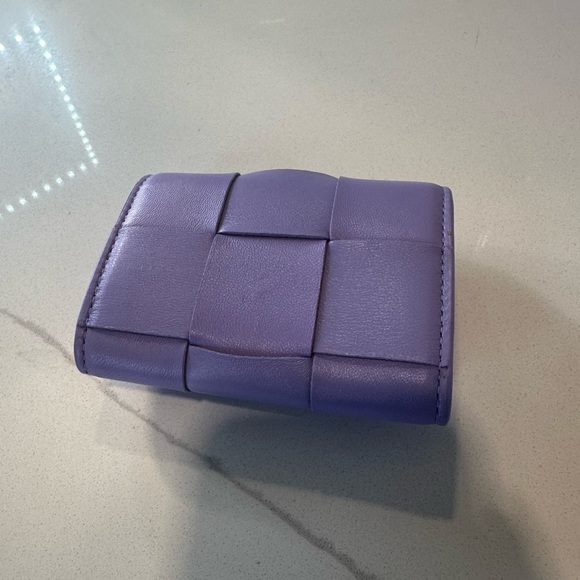 Bottega Veneta Wallet - Picture 2 of 8